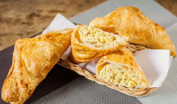 [1350.00] iPan Empanada De Pollo